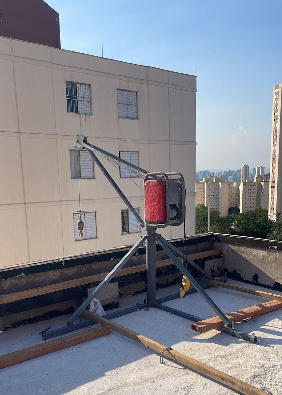 Obra de reforma de telhado executada pela Maia Reformas